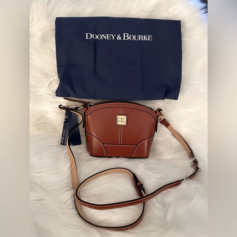 NWT - Dooney & Bourke